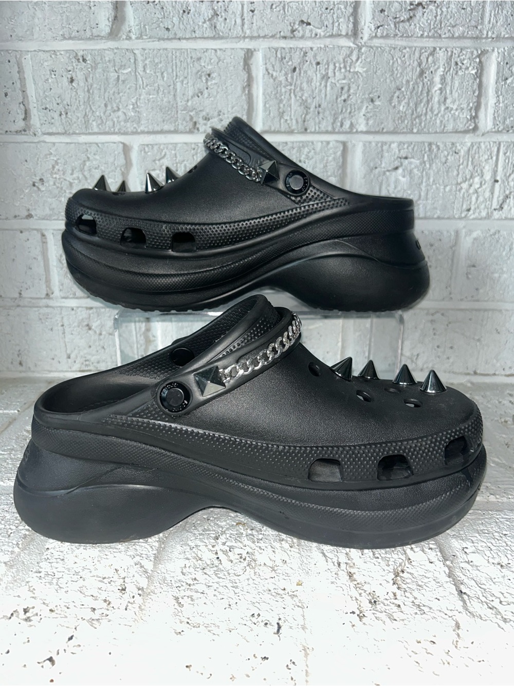 Crocs Womens size 9 Classic Mega Crush Clog Black Iconic Shoes w studs chains